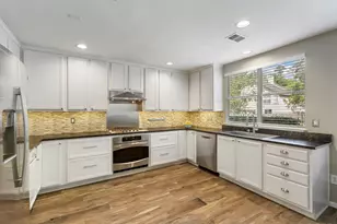 50 W New Avery Pl, The Woodlands, TX 77382 - Photo 19
