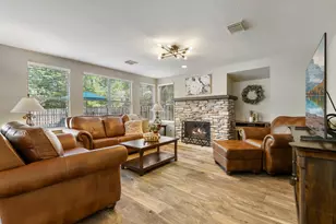 50 W New Avery Pl, The Woodlands, TX 77382 - Photo 13