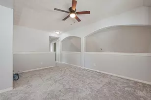 2202 Highland Crossing Dr, Conroe, TX 77304 - Photo 25