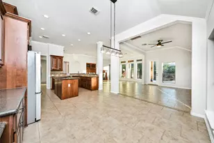 7 Dunwood Springs Ct, Shenandoah, TX 77381 - Photo 19