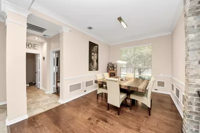 6 E Matisse Meadow Court, The Woodlands, TX 77382 - Photo 9