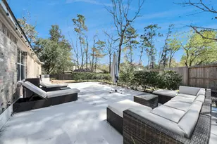 6 E Matisse Meadow Ct, The Woodlands, TX 77382 - Photo 33