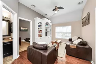 6 E Matisse Meadow Ct, The Woodlands, TX 77382 - Photo 25