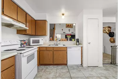 6602 Tamar Drive #A B, Pasadena, TX 77503 - Photo 9