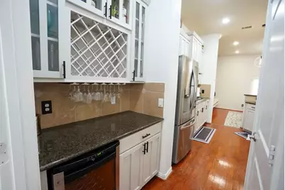 5625 Dolores Place Lane #B, Houston, TX 77057 - Photo 11