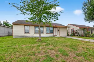 402 Meters St, Houston, TX 77020 - Photo 7