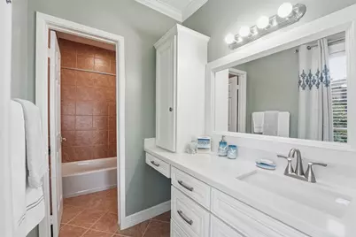 401 Lakeside Lane #113, Houston, TX 77058 - Photo 17
