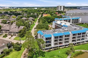 401 Lakeside Ln, Houston, TX 77058 - Photo 33