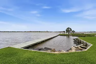 401 Lakeside Ln, Houston, TX 77058 - Photo 21