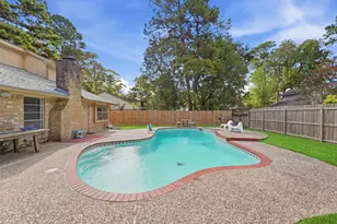 2010 River Village Dr, Houston, TX 77339 - Photo 23