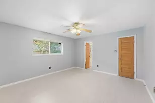2010 River Village Dr, Houston, TX 77339 - Photo 9