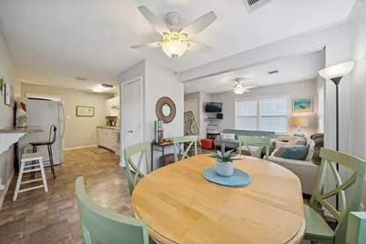 4121 Las Palmas Street, Galveston, TX 77554 - Photo 3