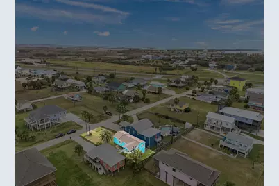 4121 Las Palmas Street, Galveston, TX 77554 - Photo 37