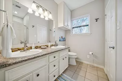 4121 Las Palmas Street, Galveston, TX 77554 - Photo 23