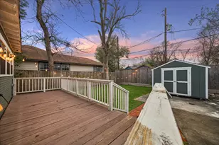 1305 Enid St, Houston, TX 77009 - Photo 27