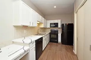 2023 Gentryside Dr, Houston, TX 77077 - Photo 11