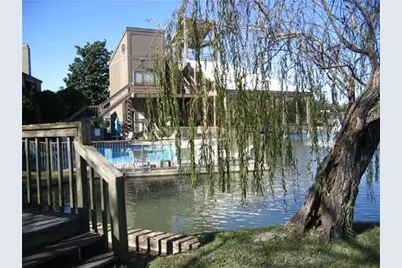 2023 Gentryside Drive #201, Houston, TX 77077 - Photo 5