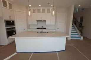 16023 Hayes Pk Dr, Houston, TX 77079 - Photo 7