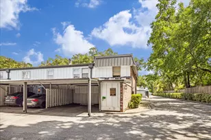 8956 Chatsworth Dr, Houston, TX 77024 - Photo 29