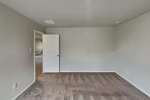 10618 Varmus Dr, San Antonio, TX 78109 - Photo 7