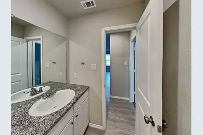 10618 Varmus Drive, San Antonio, TX 78109 - Photo 13