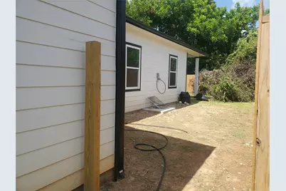 105 S Algeria Street, Texas City, TX 77591 - Photo 11