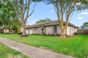 1923 Winding Creek Dr, Pearland, TX 77581 - Photo 3