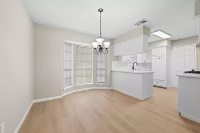 1923 Winding Creek Drive, Pearland, TX 77581 - Photo 11