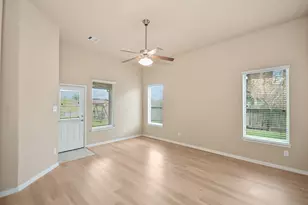 2126 Antler Trails Dr, Crosby, TX 77532 - Photo 7