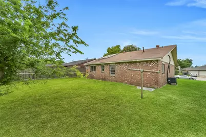 10987 Fairland Drive, Houston, TX 77051 - Photo 29