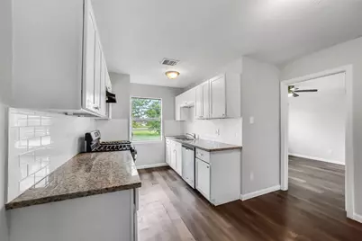 10987 Fairland Drive, Houston, TX 77051 - Photo 15