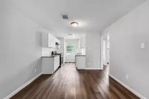 10987 Fairland Dr, Houston, TX 77051 - Photo 13
