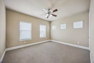 4210 Eigel St, Houston, TX 77007 - Photo 33