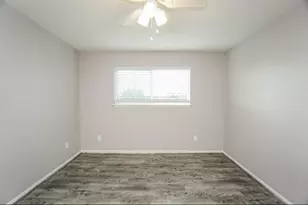 14571 Misty Meadow Ln, Houston, TX 77079 - Photo 17