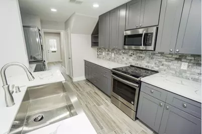 14571 Misty Meadow Lane, Houston, TX 77079 - Photo 5