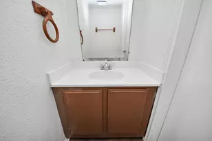 12509 Pebblestone St, Houston, TX 77072 - Photo 11