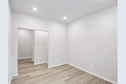 12031 Marlin Strait Drive, Baytown, TX 77523 - Photo 5