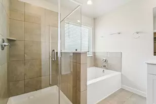 12031 Marlin Strait Dr, Baytown, TX 77523 - Photo 9