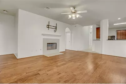 7406 Sabinal Creek Drive, Richmond, TX 77407 - Photo 7