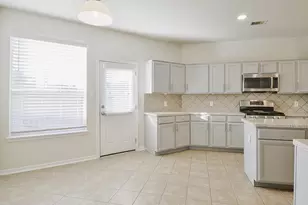 6614 Halcyon Days Dr, Humble, TX 77338 - Photo 13