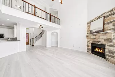 18431 W Laura Shore Drive, Cypress, TX 77433 - Photo 11