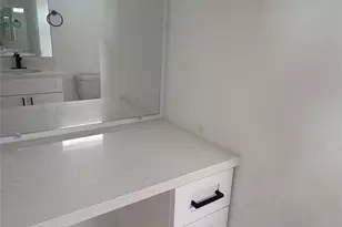8019 Birmingham St, Houston, TX 77028 - Photo 17