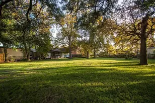 3141 Crandon St, Houston, TX 77026 - Photo 5