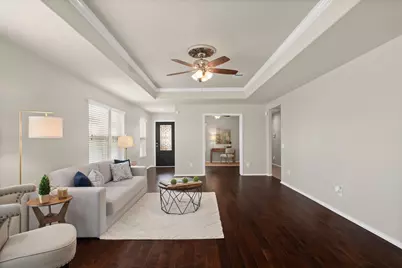 2811 Cone Flower Drive, Richmond, TX 77469 - Photo 9