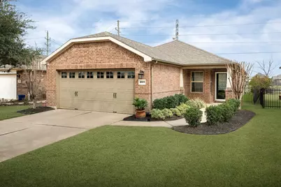 2811 Cone Flower Drive, Richmond, TX 77469 - Photo 3