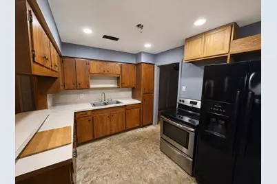 1101 Southampton Dr, Angleton, TX 77515 - Photo 11