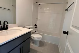 7719 Jade Crst Dr, Angleton, TX 77515 - Photo 11