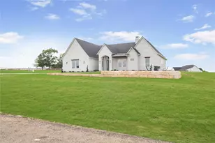 1355 Bluebonnet Ridge Dr, Chappell Hill, TX 77426 - Photo 3