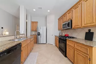 2526 Pepperidge Dr, Katy, TX 77494 - Photo 17