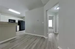 3135 Kelling St, Houston, TX 77045 - Photo 5